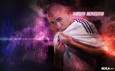 环球电竞热评-凯恩拼到膝盖流血