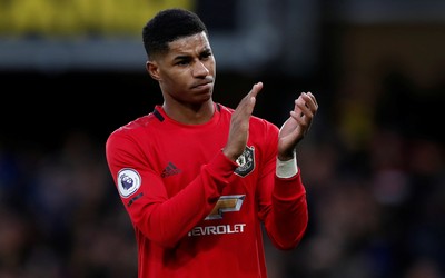 环球电竞独家-布莱克斯特纽斯凌空垫射轻盈